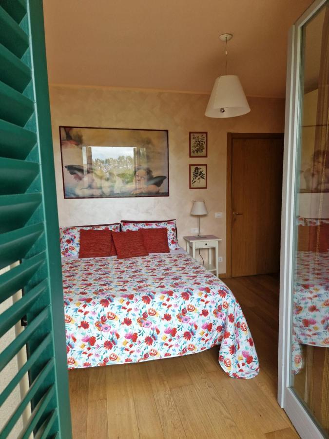 La Casina Sul Lago アレッツォ エクステリア 写真