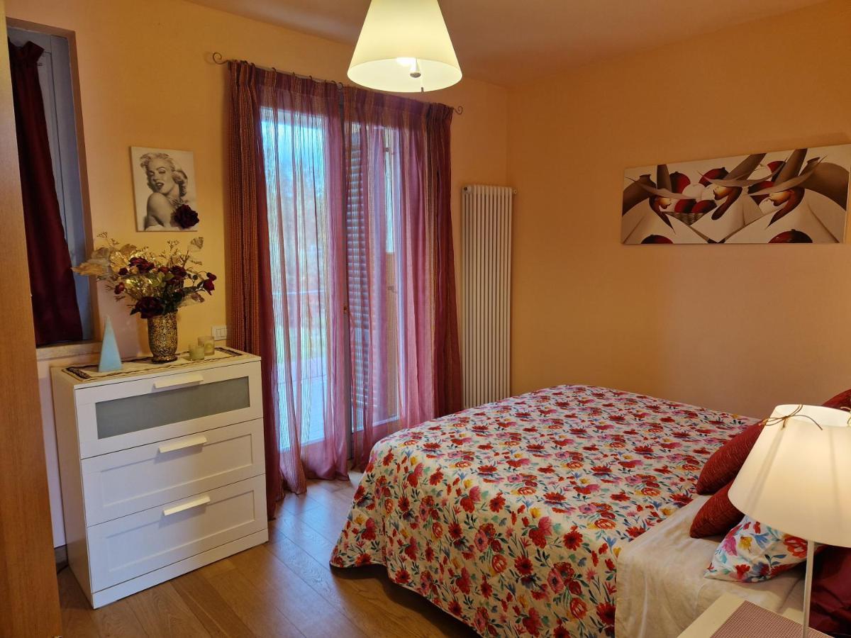 La Casina Sul Lago アレッツォ エクステリア 写真