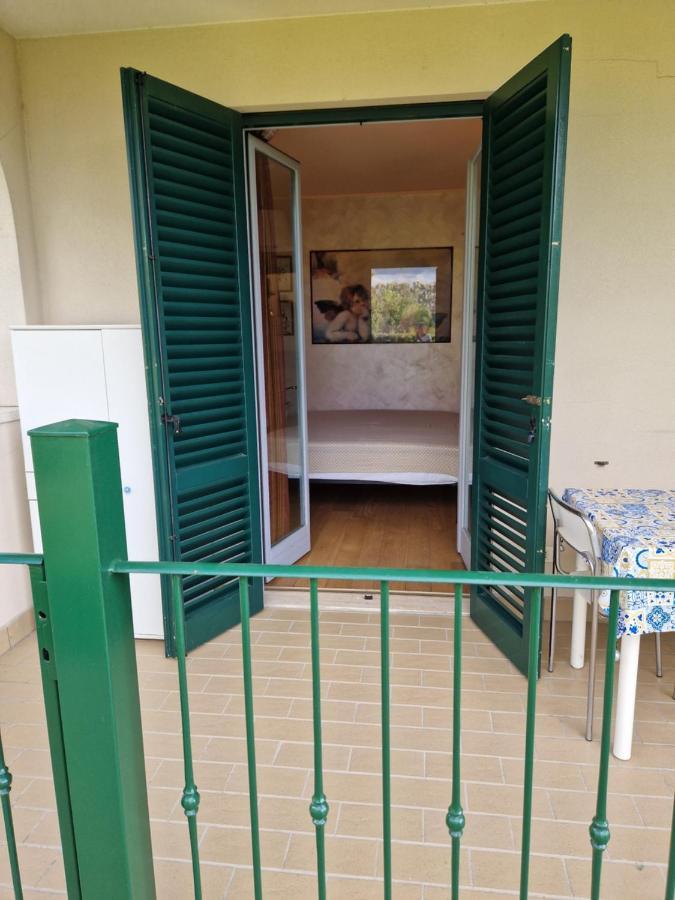 La Casina Sul Lago アレッツォ エクステリア 写真