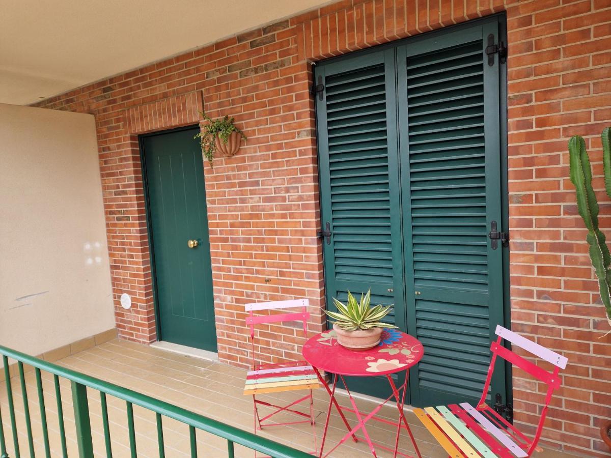 La Casina Sul Lago アレッツォ エクステリア 写真