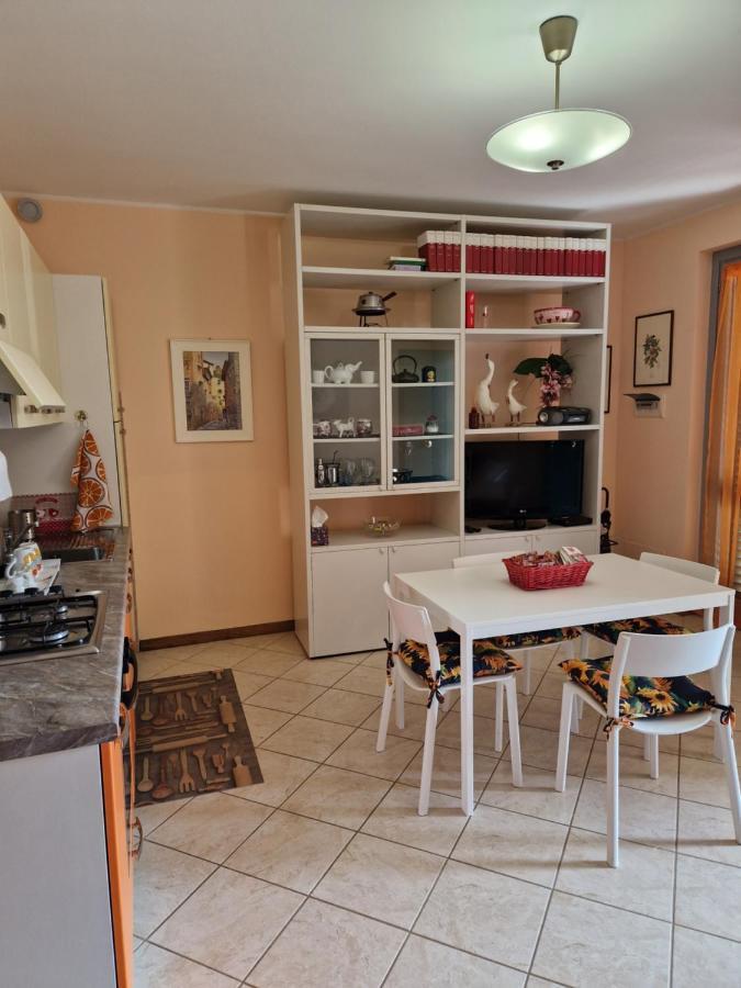 La Casina Sul Lago アレッツォ エクステリア 写真